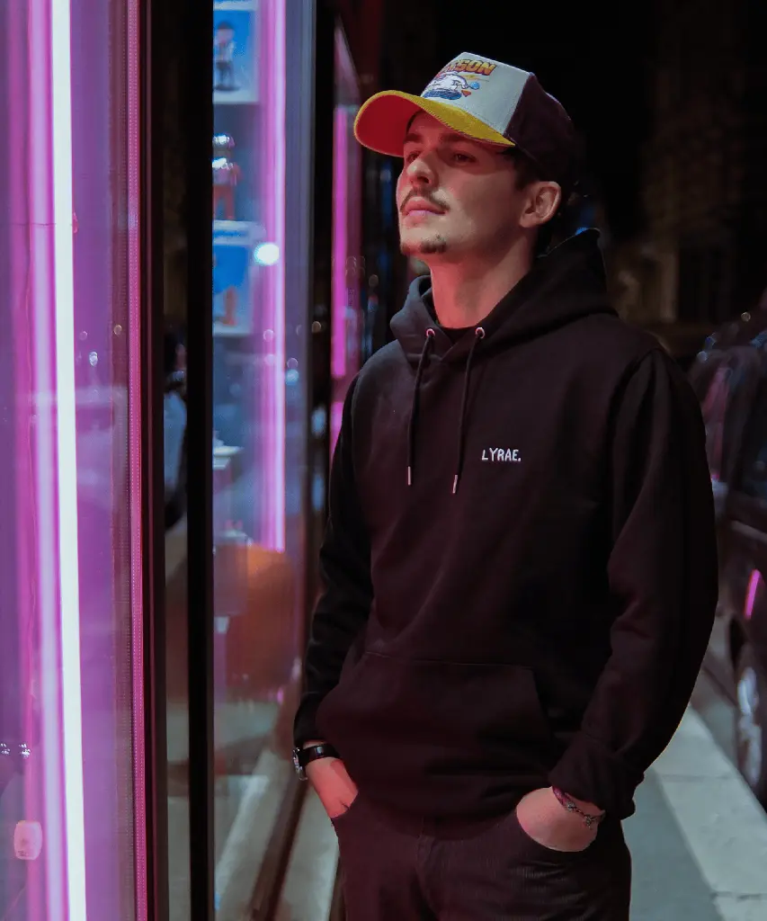 Sweat Capuche - Lyrae noir