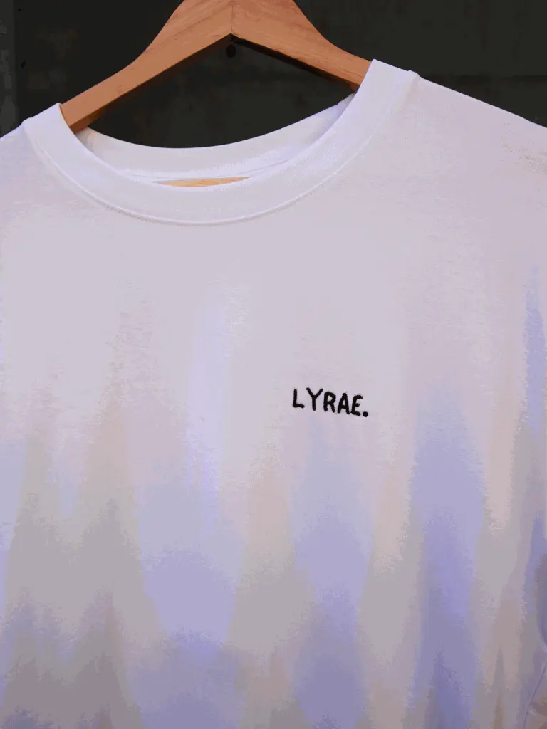 T-Shirt - Lyrae