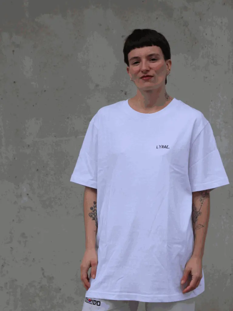 T-Shirt - Lyrae