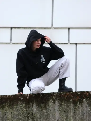 Sweat Capuche - Lyrae Cover